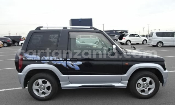 Nunua Imported Mitsubishi Pajero Mini Nyeusi Gari ndani ya Dar es Salaam nchini Dar es Salaam Nunua Imported Mitsubishi Pajero Mini Nyeusi Gari ndani ya Dar es Salaam nchini Dar es Salaam
