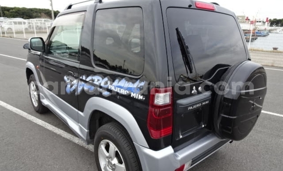 Nunua Imported Mitsubishi Pajero Mini Nyeusi Gari ndani ya Dar es Salaam nchini Dar es Salaam Nunua Imported Mitsubishi Pajero Mini Nyeusi Gari ndani ya Dar es Salaam nchini Dar es Salaam