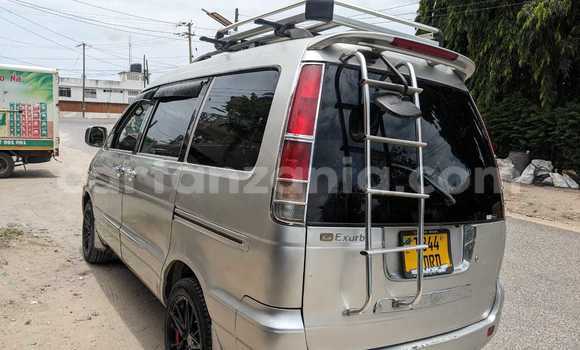 Nunua Ilio tumika Toyota Noah Fedha Gari ndani ya Dar es Salaam nchini Dar es Salaam Nunua Ilio tumika Toyota Noah Fedha Gari ndani ya Dar es Salaam nchini Dar es Salaam