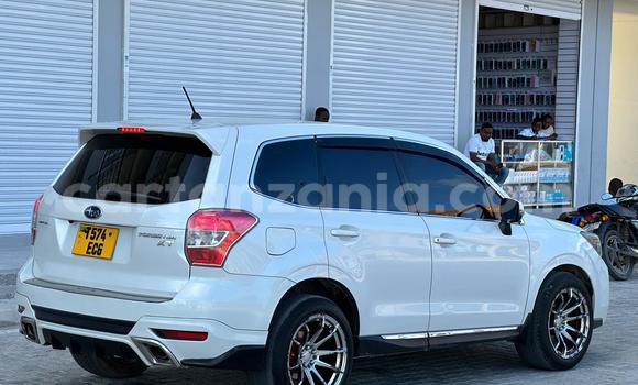 Nunua Ilio tumika Subaru Forester Nyeupe Gari ndani ya Dar es Salaam nchini Dar es Salaam Nunua Ilio tumika Subaru Forester Nyeupe Gari ndani ya Dar es Salaam nchini Dar es Salaam