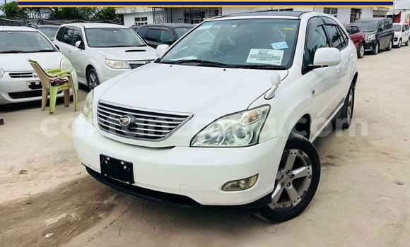 Buy New Toyota Harrier White Car in Dar es Salaam in Dar es Salaam Buy New Toyota Harrier White Car in Dar es Salaam in Dar es Salaam