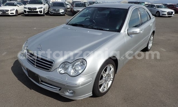 Nunua Imported Mercedes‒Benz C–Class Fedha Gari ndani ya Dar es Salaam nchini Dar es Salaam Nunua Imported Mercedes‒Benz C–Class Fedha Gari ndani ya Dar es Salaam nchini Dar es Salaam