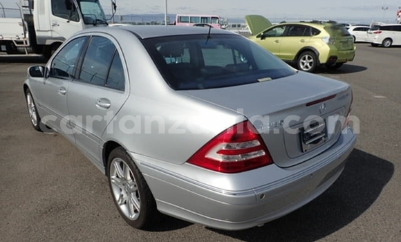Nunua Imported Mercedes‒Benz C–Class Fedha Gari ndani ya Dar es Salaam nchini Dar es Salaam Nunua Imported Mercedes‒Benz C–Class Fedha Gari ndani ya Dar es Salaam nchini Dar es Salaam