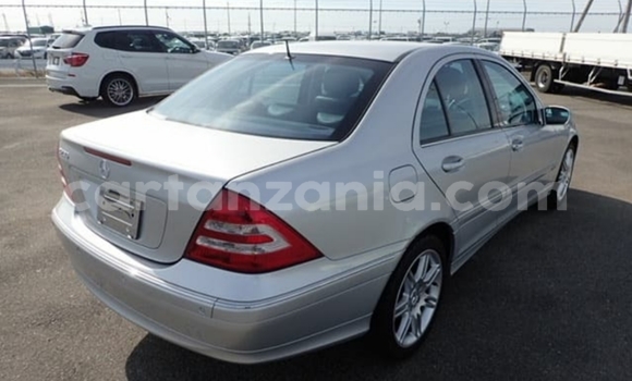 Nunua Imported Mercedes‒Benz C–Class Fedha Gari ndani ya Dar es Salaam nchini Dar es Salaam Nunua Imported Mercedes‒Benz C–Class Fedha Gari ndani ya Dar es Salaam nchini Dar es Salaam