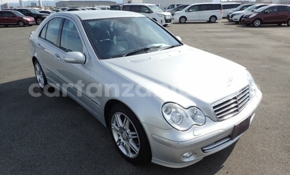 Nunua Imported Mercedes‒Benz C–Class Fedha Gari ndani ya Dar es Salaam nchini Dar es Salaam Nunua Imported Mercedes‒Benz C–Class Fedha Gari ndani ya Dar es Salaam nchini Dar es Salaam