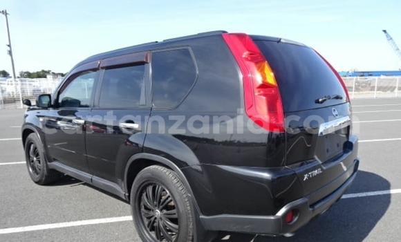 Nunua Imported Nissan X–Trail Nyeusi Gari ndani ya Dar es Salaam nchini Dar es Salaam Nunua Imported Nissan X–Trail Nyeusi Gari ndani ya Dar es Salaam nchini Dar es Salaam