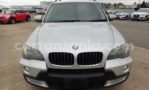Nunua Imported BMW X5 Fedha Gari ndani ya Dar es Salaam nchini Dar es Salaam