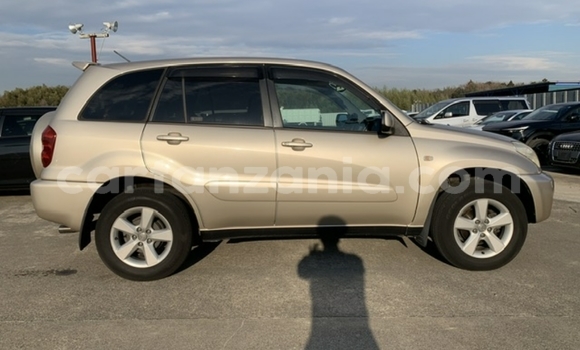 Nunua Imported Toyota RAV4 Nyingine Gari ndani ya Dar es Salaam nchini Dar es Salaam Nunua Imported Toyota RAV4 Nyingine Gari ndani ya Dar es Salaam nchini Dar es Salaam