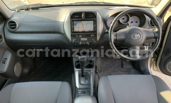 Nunua Imported Toyota RAV4 Nyingine Gari ndani ya Dar es Salaam nchini Dar es Salaam Nunua Imported Toyota RAV4 Nyingine Gari ndani ya Dar es Salaam nchini Dar es Salaam