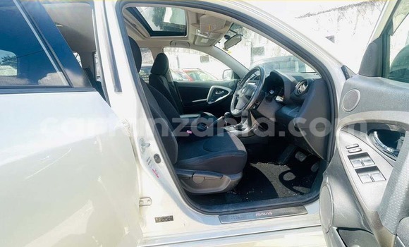 Buy New Toyota RAV4 White Car in Dar es Salaam in Dar es Salaam Buy New Toyota RAV4 White Car in Dar es Salaam in Dar es Salaam