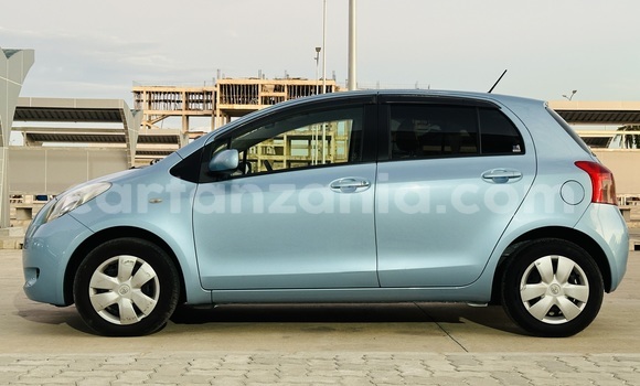 Nunua Imported Toyota Vitz Bluu Gari ndani ya Dar es Salaam nchini Dar es Salaam Nunua Imported Toyota Vitz Bluu Gari ndani ya Dar es Salaam nchini Dar es Salaam