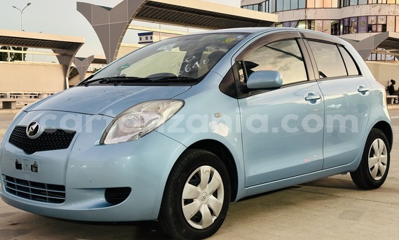 Nunua Imported Toyota Vitz Bluu Gari ndani ya Dar es Salaam nchini Dar es Salaam Nunua Imported Toyota Vitz Bluu Gari ndani ya Dar es Salaam nchini Dar es Salaam