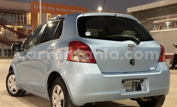 Nunua Imported Toyota Vitz Bluu Gari ndani ya Dar es Salaam nchini Dar es Salaam Nunua Imported Toyota Vitz Bluu Gari ndani ya Dar es Salaam nchini Dar es Salaam