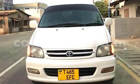 Nunua Ilio tumika Toyota Noah Nyeupe Gari ndani ya Dar es Salaam nchini Dar es Salaam Nunua Ilio tumika Toyota Noah Nyeupe Gari ndani ya Dar es Salaam nchini Dar es Salaam