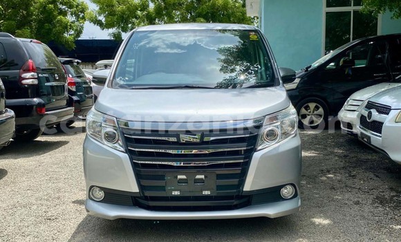 Buy New Toyota Noah Silver Car in Dar es Salaam in Dar es Salaam Buy New Toyota Noah Silver Car in Dar es Salaam in Dar es Salaam