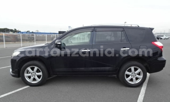 Nunua Imported Toyota Vanguard Nyeusi Gari ndani ya Dar es Salaam nchini Dar es Salaam Nunua Imported Toyota Vanguard Nyeusi Gari ndani ya Dar es Salaam nchini Dar es Salaam