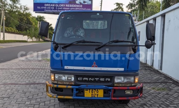 Buy Used Mitsubishi Fuso Fighter Blue Truck in Dar es Salaam in Dar es Salaam Buy Used Mitsubishi Fuso Fighter Blue Truck in Dar es Salaam in Dar es Salaam