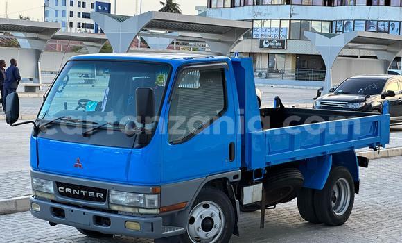Buy Import Mitsubishi Fuso Fighter Blue Truck in Dar es Salaam in Dar es Salaam