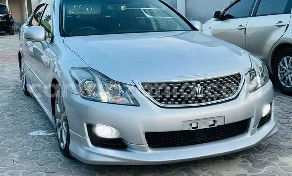 Buy Import Toyota Crown Silver Car in Dar es Salaam in Dar es Salaam Buy Import Toyota Crown Silver Car in Dar es Salaam in Dar es Salaam