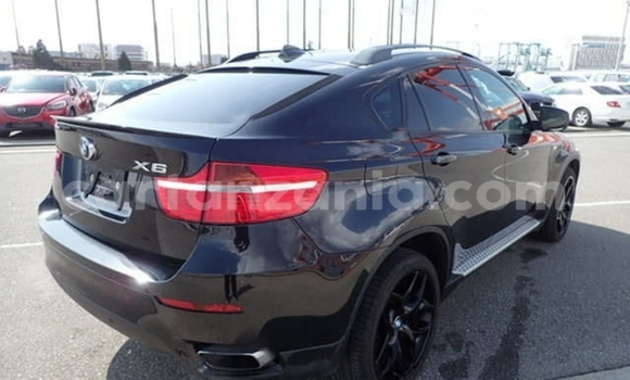 Nunua Imported BMW X6 Nyeusi Gari ndani ya Dar es Salaam nchini Dar es Salaam Nunua Imported BMW X6 Nyeusi Gari ndani ya Dar es Salaam nchini Dar es Salaam