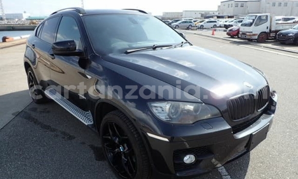 Nunua Imported BMW X6 Nyeusi Gari ndani ya Dar es Salaam nchini Dar es Salaam Nunua Imported BMW X6 Nyeusi Gari ndani ya Dar es Salaam nchini Dar es Salaam