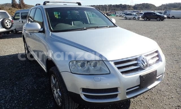 Nunua Imported Volkswagen Touareg Fedha Gari ndani ya Dar es Salaam nchini Dar es Salaam Nunua Imported Volkswagen Touareg Fedha Gari ndani ya Dar es Salaam nchini Dar es Salaam