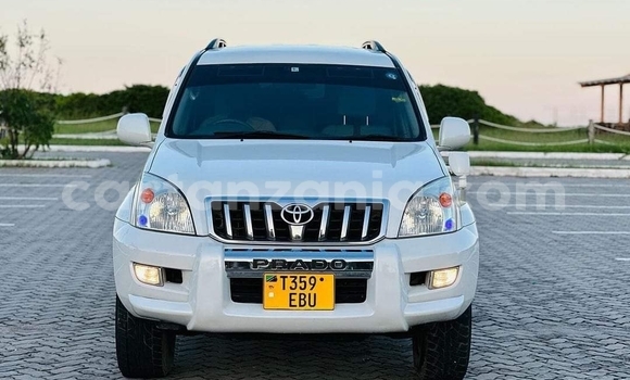Buy Used Toyota Land Cruiser Prado White Car in Dar es Salaam in Dar es Salaam