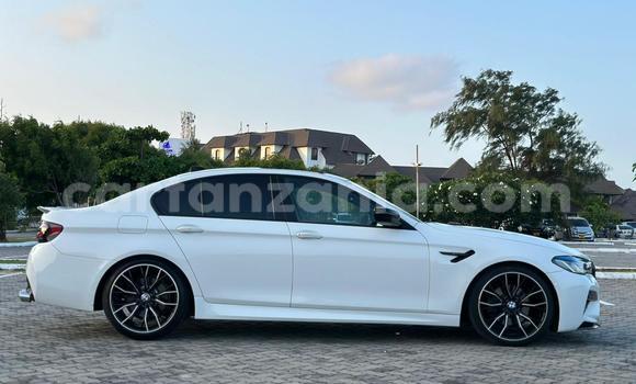 Nunua Mpya BMW New Class Nyeupe Gari ndani ya Dar es Salaam nchini Dar es Salaam Nunua Mpya BMW New Class Nyeupe Gari ndani ya Dar es Salaam nchini Dar es Salaam