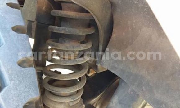 Buy Used Toyota Land Cruiser White Car in Dar es Salaam in Dar es Salaam Buy Used Toyota Land Cruiser White Car in Dar es Salaam in Dar es Salaam