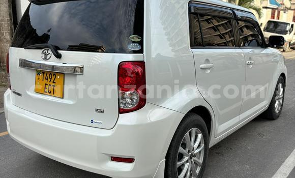 Buy Used Toyota Corolla Rumion White Car in Dar es Salaam in Dar es Salaam Buy Used Toyota Corolla Rumion White Car in Dar es Salaam in Dar es Salaam