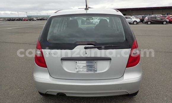 Nunua Imported Mercedes‒Benz A–Class Fedha Gari ndani ya Dar es Salaam nchini Dar es Salaam Nunua Imported Mercedes‒Benz A–Class Fedha Gari ndani ya Dar es Salaam nchini Dar es Salaam