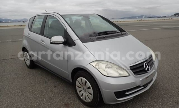 Nunua Imported Mercedes‒Benz A–Class Fedha Gari ndani ya Dar es Salaam nchini Dar es Salaam Nunua Imported Mercedes‒Benz A–Class Fedha Gari ndani ya Dar es Salaam nchini Dar es Salaam
