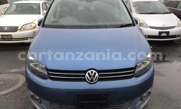 Nunua Imported Volkswagen Touran Bluu Gari ndani ya Dar es Salaam nchini Dar es Salaam Nunua Imported Volkswagen Touran Bluu Gari ndani ya Dar es Salaam nchini Dar es Salaam