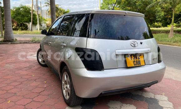 Buy Used Toyota IST Other Car in Dar es Salaam in Dar es Salaam Buy Used Toyota IST Other Car in Dar es Salaam in Dar es Salaam
