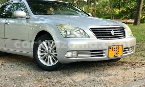 Buy Used Toyota Crown Silver Car in Dar es Salaam in Dar es Salaam Buy Used Toyota Crown Silver Car in Dar es Salaam in Dar es Salaam