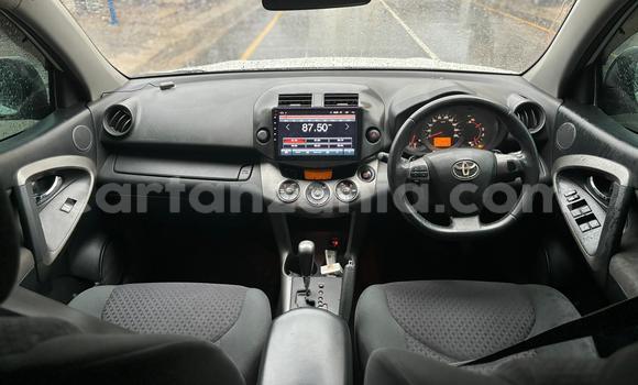 Nunua Ilio tumika Toyota Vanguard Nyeupe Gari ndani ya Dar es Salaam nchini Dar es Salaam Nunua Ilio tumika Toyota Vanguard Nyeupe Gari ndani ya Dar es Salaam nchini Dar es Salaam