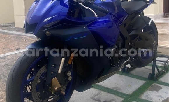 Buy Used Yamaha R1 Blue Bike in Arusha in Arusha Buy Used Yamaha R1 Blue Bike in Arusha in Arusha