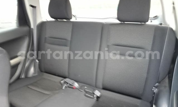 Nunua Imported Toyota IST Fedha Gari ndani ya Dar es Salaam nchini Dar es Salaam Nunua Imported Toyota IST Fedha Gari ndani ya Dar es Salaam nchini Dar es Salaam