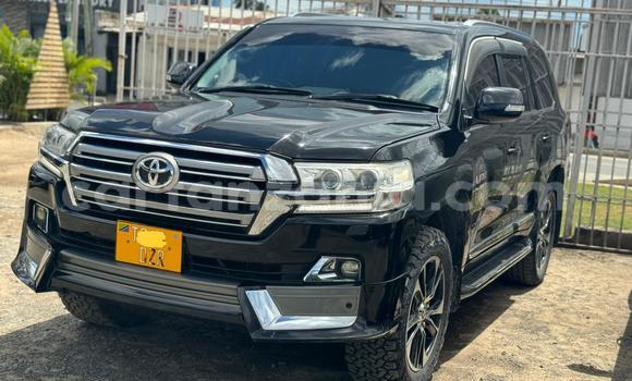 Nunua Ilio tumika Toyota Land Cruiser Nyeusi Gari ndani ya Dar es Salaam nchini Dar es Salaam Nunua Ilio tumika Toyota Land Cruiser Nyeusi Gari ndani ya Dar es Salaam nchini Dar es Salaam