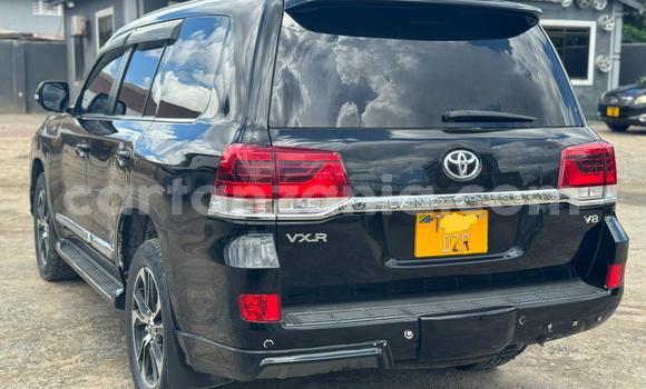 Nunua Ilio tumika Toyota Land Cruiser Nyeusi Gari ndani ya Dar es Salaam nchini Dar es Salaam Nunua Ilio tumika Toyota Land Cruiser Nyeusi Gari ndani ya Dar es Salaam nchini Dar es Salaam