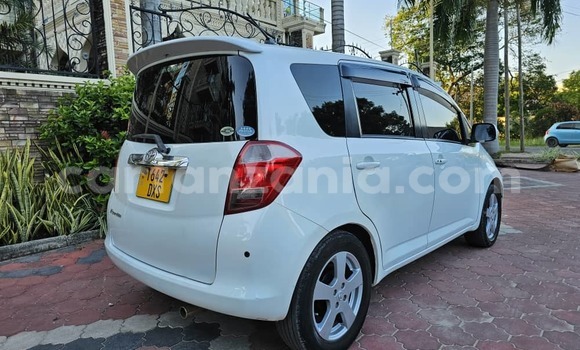 Buy Used Toyota Runx Other Car in Dar es Salaam in Dar es Salaam Buy Used Toyota Runx Other Car in Dar es Salaam in Dar es Salaam
