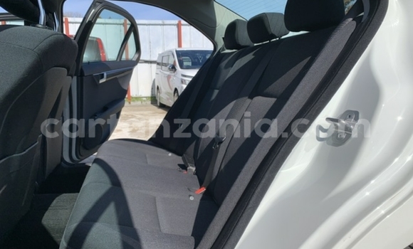 Nunua Imported Mercedes‒Benz C–Class Nyeupe Gari ndani ya Dar es Salaam nchini Dar es Salaam Nunua Imported Mercedes‒Benz C–Class Nyeupe Gari ndani ya Dar es Salaam nchini Dar es Salaam