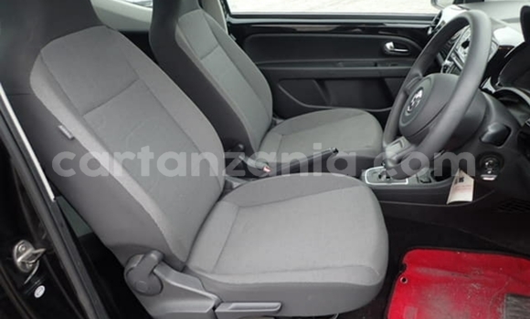 Nunua Imported Volkswagen up! Nyeusi Gari ndani ya Dar es Salaam nchini Dar es Salaam Nunua Imported Volkswagen up! Nyeusi Gari ndani ya Dar es Salaam nchini Dar es Salaam