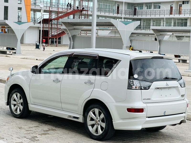 Big with watermark mitsubishi outlander dar es salaam dar es salaam 21203