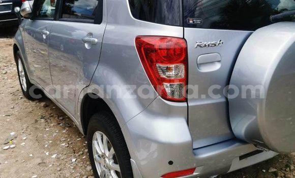 Nunua Ilio tumika Toyota Rush Nyingine Gari ndani ya Dar es Salaam nchini Dar es Salaam Nunua Ilio tumika Toyota Rush Nyingine Gari ndani ya Dar es Salaam nchini Dar es Salaam