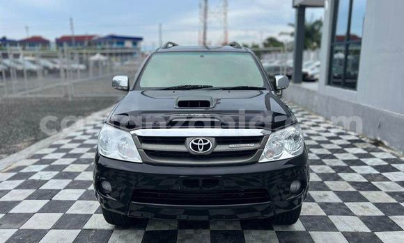 Nunua Ilio tumika Toyota Fortuner Nyingine Gari ndani ya Dar es Salaam nchini Dar es Salaam Nunua Ilio tumika Toyota Fortuner Nyingine Gari ndani ya Dar es Salaam nchini Dar es Salaam