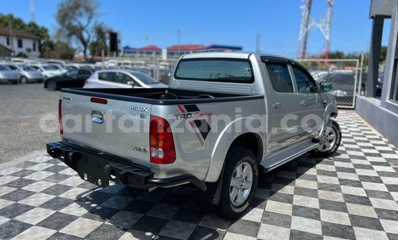 Nunua Ilio tumika Toyota Hilux Nyingine Gari ndani ya Dar es Salaam nchini Dar es Salaam Nunua Ilio tumika Toyota Hilux Nyingine Gari ndani ya Dar es Salaam nchini Dar es Salaam