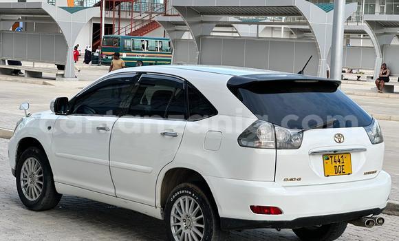 Nunua Ilio tumika Toyota Harrier Nyeupe Gari ndani ya Dar es Salaam nchini Dar es Salaam Nunua Ilio tumika Toyota Harrier Nyeupe Gari ndani ya Dar es Salaam nchini Dar es Salaam