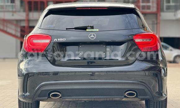 Nunua Ilio tumika Mercedes‒Benz A–Class Nyeusi Gari ndani ya Dar es Salaam nchini Dar es Salaam