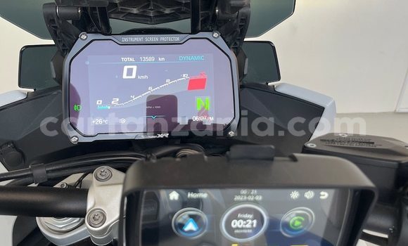 Buy Used BMW S 1000 Blue Bike in Arusha in Arusha Buy Used BMW S 1000 Blue Bike in Arusha in Arusha